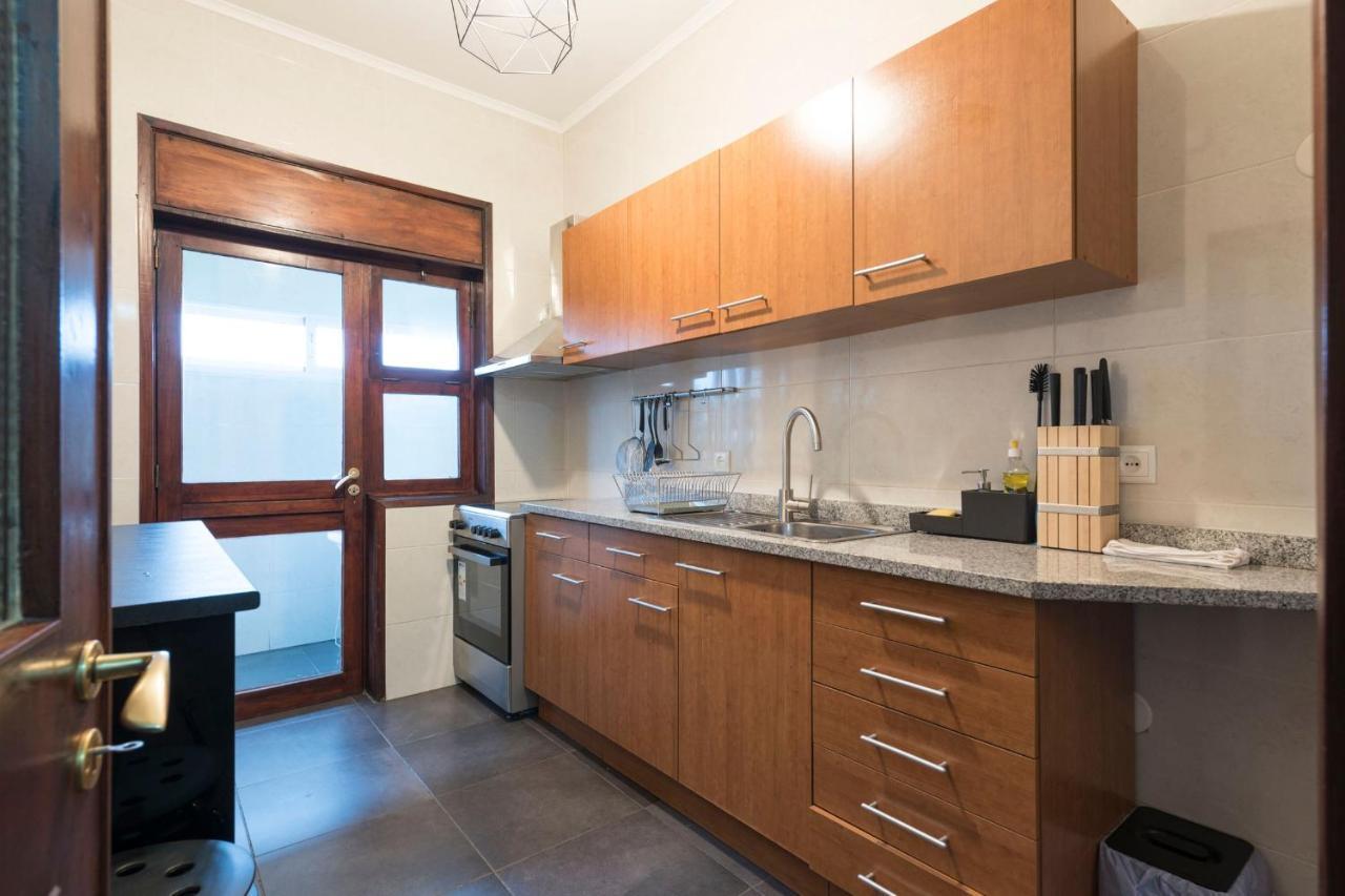 Lovelystay - Serralves Apartment With Free Parking ポルト エクステリア 写真
