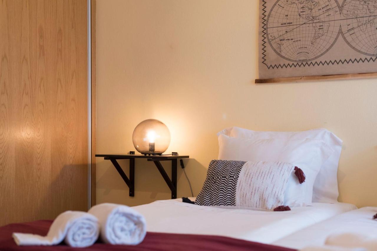 Lovelystay - Serralves Apartment With Free Parking ポルト エクステリア 写真