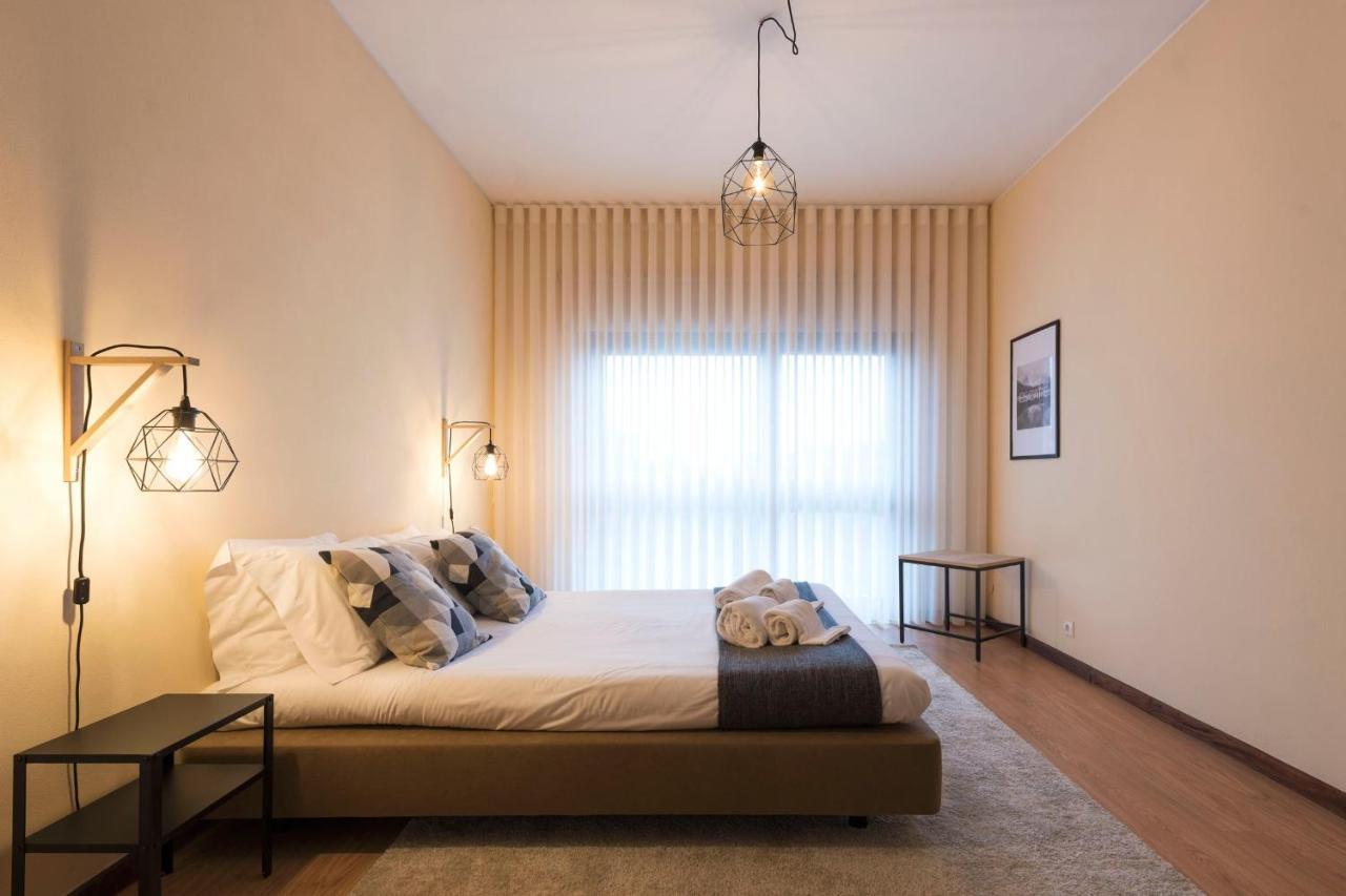 Lovelystay - Serralves Apartment With Free Parking ポルト エクステリア 写真
